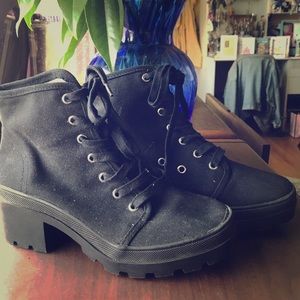 Forever 21 Black Canvas Lug Platform Booties